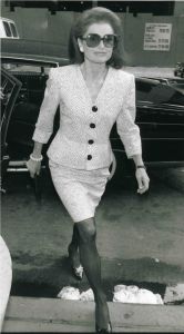 Jackie Onassis 1990 NY123.jpg
